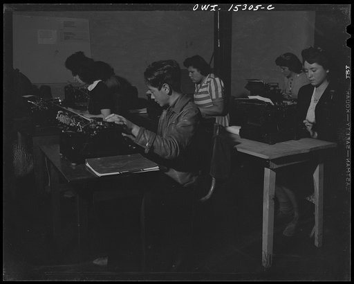 Untitled photo, possibly related to: Penasco, New Mexico. Business course in the high school