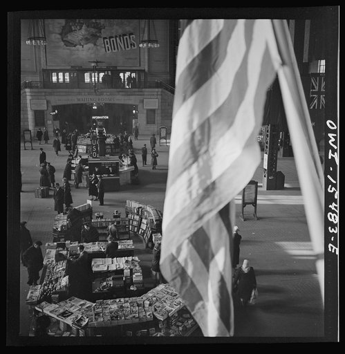 Untitled photo, possibly related to: Chicago, Illinois. Union Station train concourse