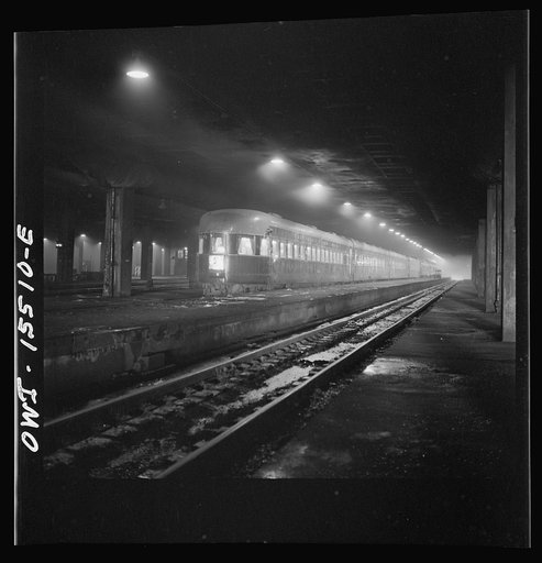 Chicago, Illinois. A Baltimore and Ohio Railroad train about to depart from the Union Station via the Alton Road to Saint Louis