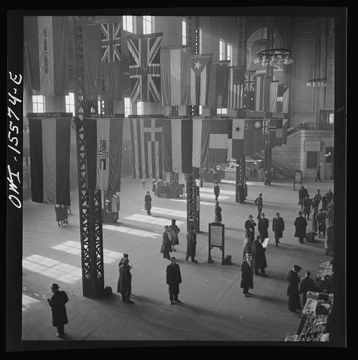 Chicago, Illinois. Union Station concourse