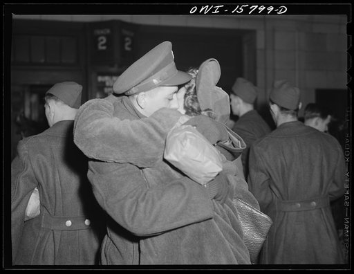 Chicago, Illinois. Saying goodbye at the Union Station