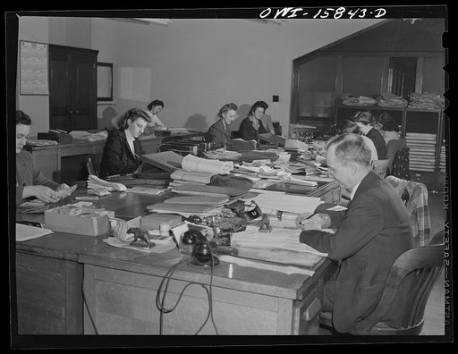 Chicago, Illinois. The accounting room in the ticket selling department at the Union Station
