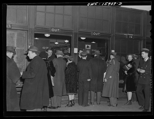 Chicago, Illinois. Passengers getting their baggage at Union Station