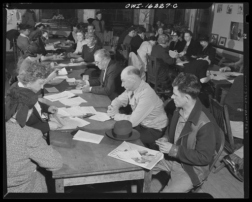 Detroit, Michigan. Filling out rationing blanks