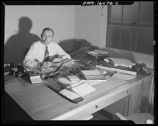 Detroit, Michigan. Mr. Currier at his desk