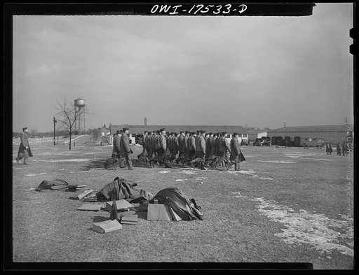 Carlisle, Pennsylvania. U.S. Army medical field service school. Coats and books belonging to Army doctors left at the side of the drill field