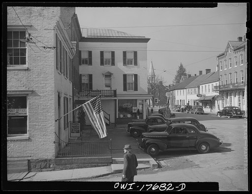 Emmitsburg, Maryland. Square