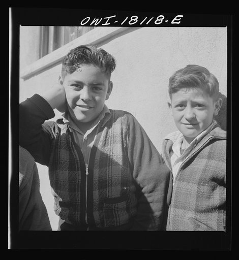 Questa, New Mexico. Grade school children