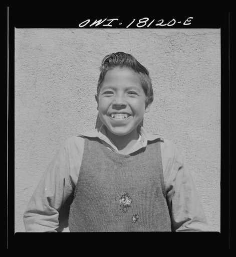 Questa, New Mexico. Grade school children