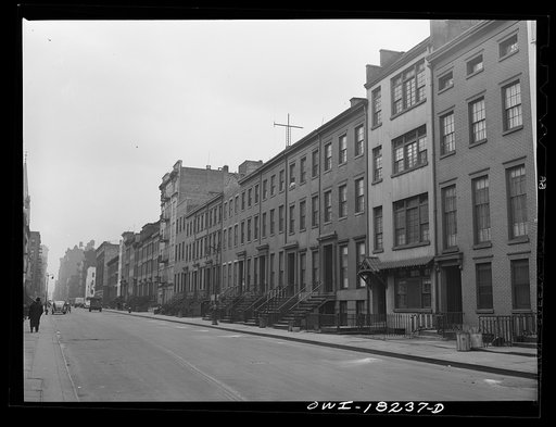 Untitled photo, possibly related to: New York, New York. London terrace apartments