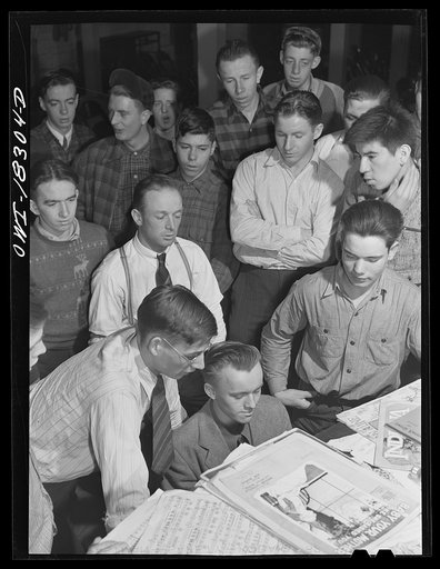 Madison, Wisconsin. Farm short course school at the University of Wisconsin. Before going to dinner the boys gather around the piano to sing songs