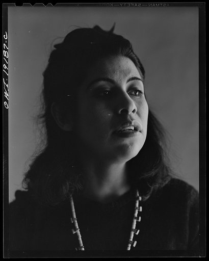 Albuquerque, New Mexico. Spanish-American girl singing folk songs