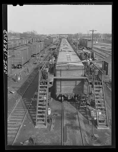 Topeka, Kansas. General view of part of the Atchison, Topeka and Santa Fe Railroad car building shops