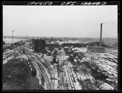 Fort Madison, Iowa. General view of the Atchison, Topeka and Santa Fe Railroad roundhouse and shops at Shopton