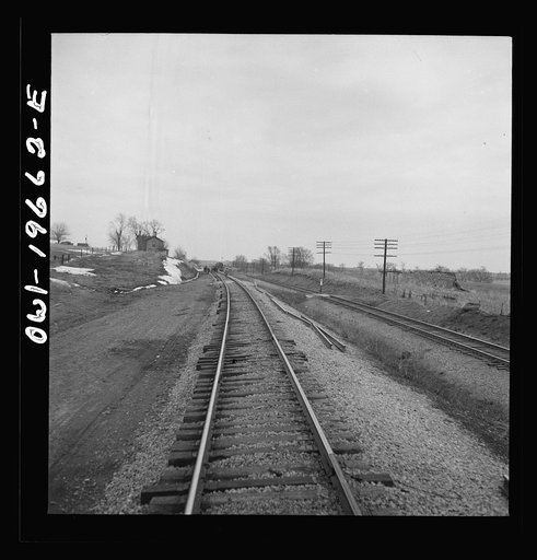 Untitled photo, possibly related to: Carrollton (vicinity), Missouri. A section gang at work along the Atchison, Topeka, and Santa Fe Railroad between Marceline, Missouri and Argentine, Kansas