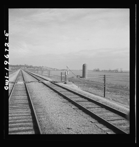 Floyd, Missouri. Farmland along the Atchison, Topeka, and Santa Fe Railroad between Marceline, Missouri and Argentine, Kansas