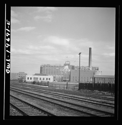 Untitled photo, possibly related to: Kansas City, Missouri. Atchison, Topeka, and Santa Fe Railroad tracks, approaching Kansas City