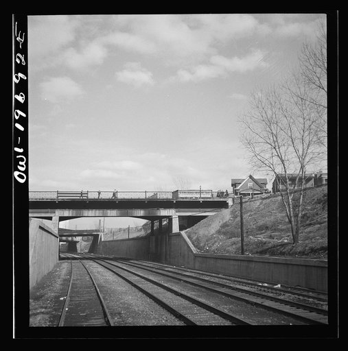 Kansas City, Missouri. Atchison, Topeka, and Santa Fe Railroad tracks, going through Kansas City