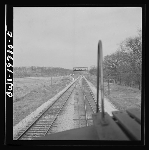 Craig, Kansas. Track crossover. For twelve and one half miles west of Argentine, the track reversal system is used