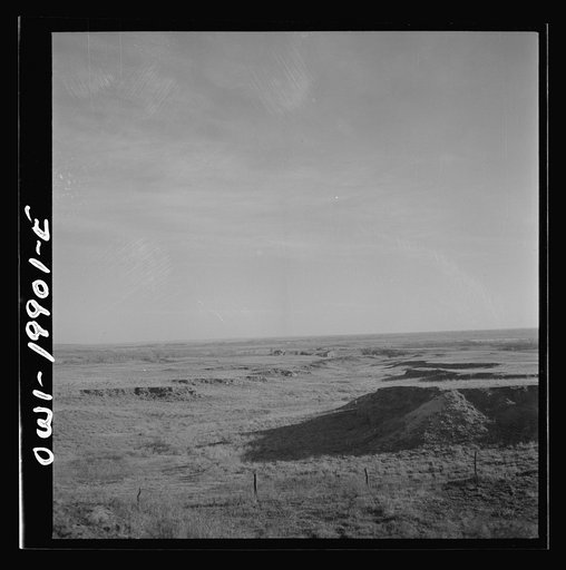 Woodward, Oklahoma. Dry steam along the Atchison, Topeka, and Santa Fe Railroad