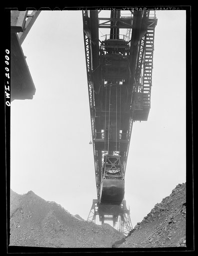 Milwaukee Western Fuel Company, Milwaukee, Wisconsin. One of the bridges at the Seventeenth Street dock of the Milwaukee Western Fuel Company with a five-ton coal bucket. The bridge is used for unloading ships, loading cars, keeping coal over the tunnel and loading coal into hoppers