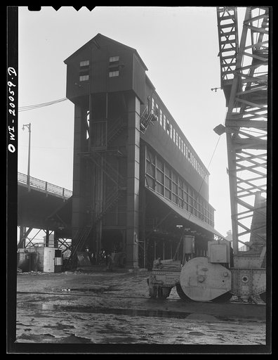 Untitled photo, possibly related to: Milwaukee Western Fuel Company, Milwaukee, Wisconsin. The processing plant at the Seventeenth Street coal dock of the Milwaukee Western Fuel Company