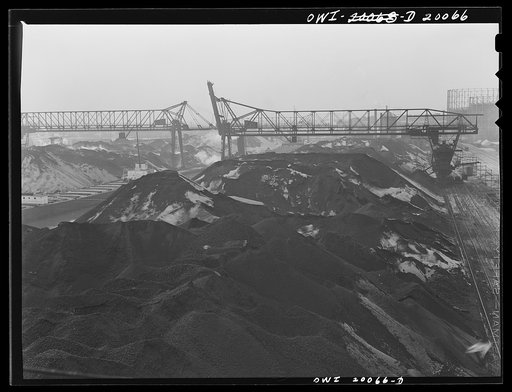 Milwaukee Western Fuel Company, Milwaukee, Wisconsin. The coal docks at the Milwaukee Western Fuel Company
