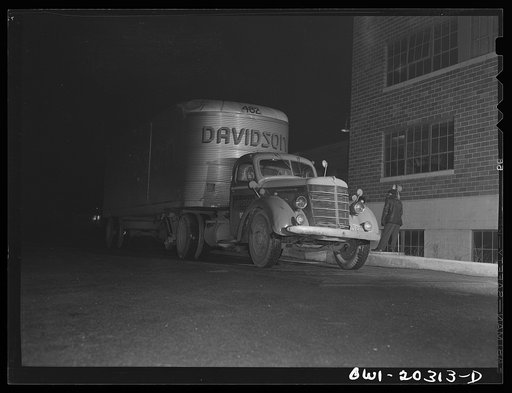 Baltimore, Maryland. Weighing a truck and a trailer on scales before leaving the Davidson truck terminal