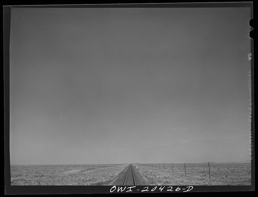 Melrose (vicinity), New Mexico. Going across the cattle and sheep country along the Atchison, Topeka and Santa Fe Railroad