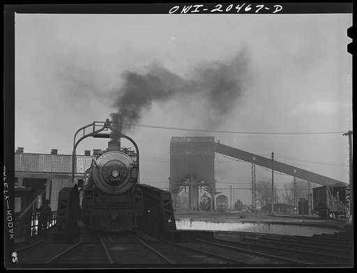 Clovis, New Mexico. Roundhouse and coal chute on the Atchison, Topeka and Santa Fe Railroad