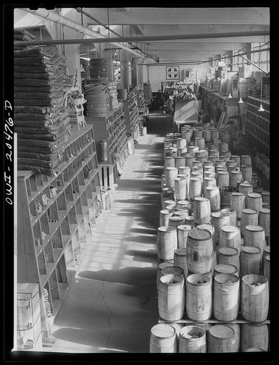 Albuquerque, New Mexico. Part of the Atchison, Topeka and Sant Fe Railroad store department. Over 35,000 different items are carried here