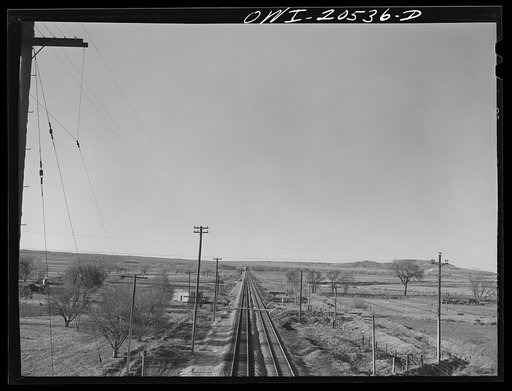 Belen (vicinity), New Mexico. Atchison, Topeka and Santa Fe coast line track going toward Dalies, New Mexico