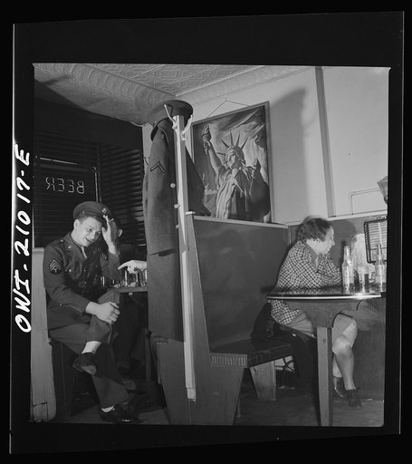Washington, D.C. Beer drinkers at the Sea Grill