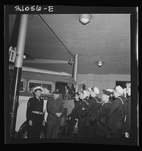 Washington, D.C. Boarding a special bus for servicemen. Leaving the Greyhound terminal on Sunday night