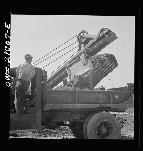 Washington, D.C. Preparing the ground for the construction of emergency buildings on Independence Avenue