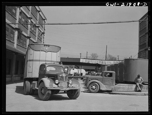 Charlotte, North Carolina. Truck and warehouse district