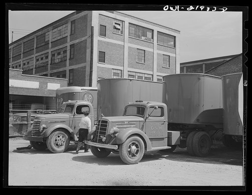 Charlotte, North Carolina. Truck and warehouse district