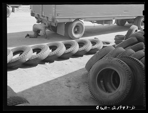 Charlotte, North Carolina. Laying out tires which are to be branded with serial numbers at the Associated Transport Company