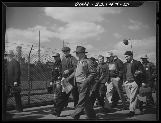 Baltimore, Maryland. Workers arriving at the Bethlehem Fairfield shipyard at three p.m.