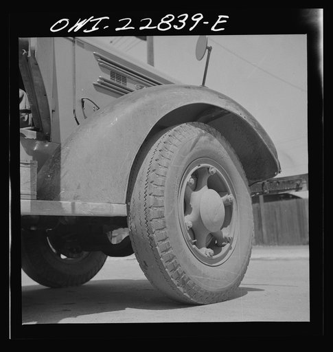 Lafayette, Louisiana. Mack truck