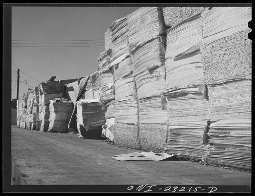 Lufkin, Texas. Southland paper mill. Kraft (chemical) pulp which is added to ground wood to make newsprint