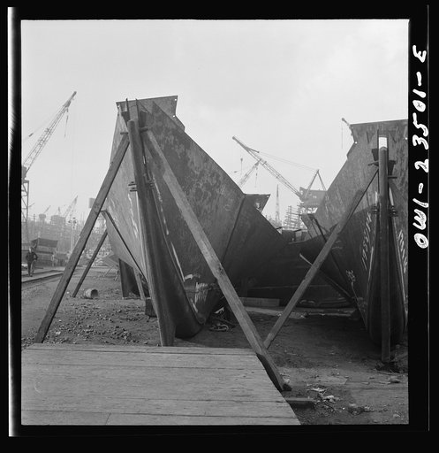 Bethlehem-Fairfield shipyards, Baltimore, Maryland. Stem assemblies in a stockyard