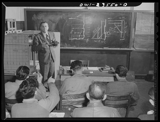 Bethlehem-Fairfield shipyards, Baltimore, Maryland. Training class