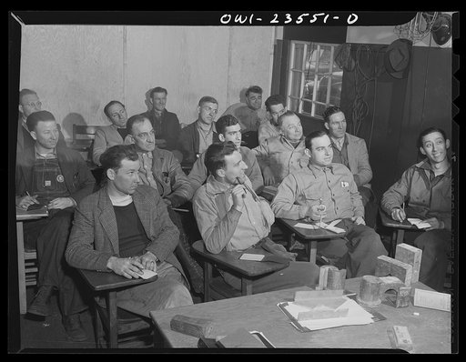 Bethlehem-Fairfield shipyards, Baltimore, Maryland. Training class