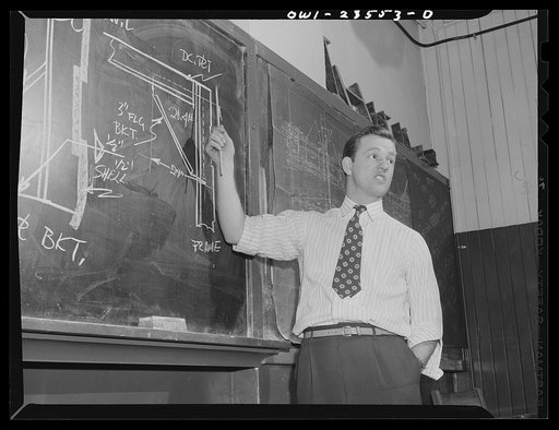 Bethlehem-Fairfield shipyards, Baltimore, Maryland. Training class