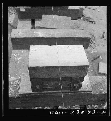 Bethlehem-Fairfield shipyards, Baltimore, Maryland. Lining up keel blocks