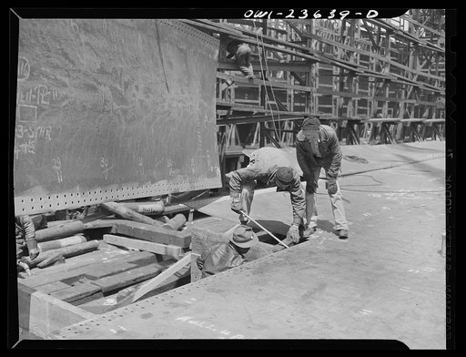 Bethlehem-Fairfield shipyards, Baltimore, Maryland. Erecting bottom shell plating