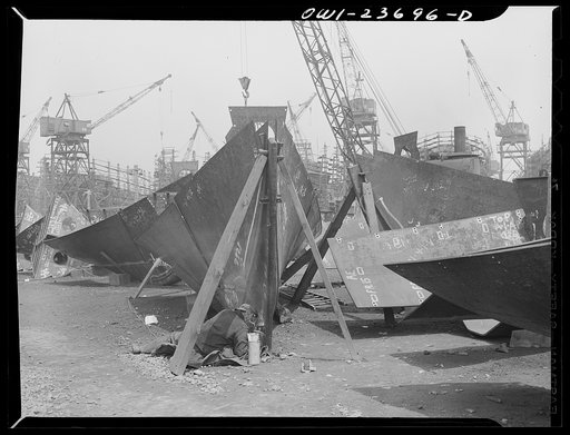 Bethlehem-Fairfield shipyards, Baltimore, Maryland. Welding a stem assembly