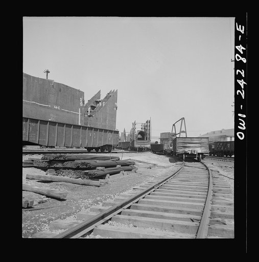 Bethlehem-Fairfield shipyards, Baltimore, Maryland. General view of the storage racks