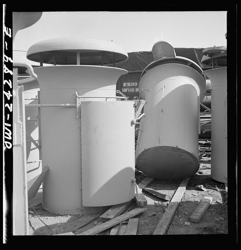 Bethlehem-Fairfield shipyards, Baltimore, Maryland. Crow's nest in storage